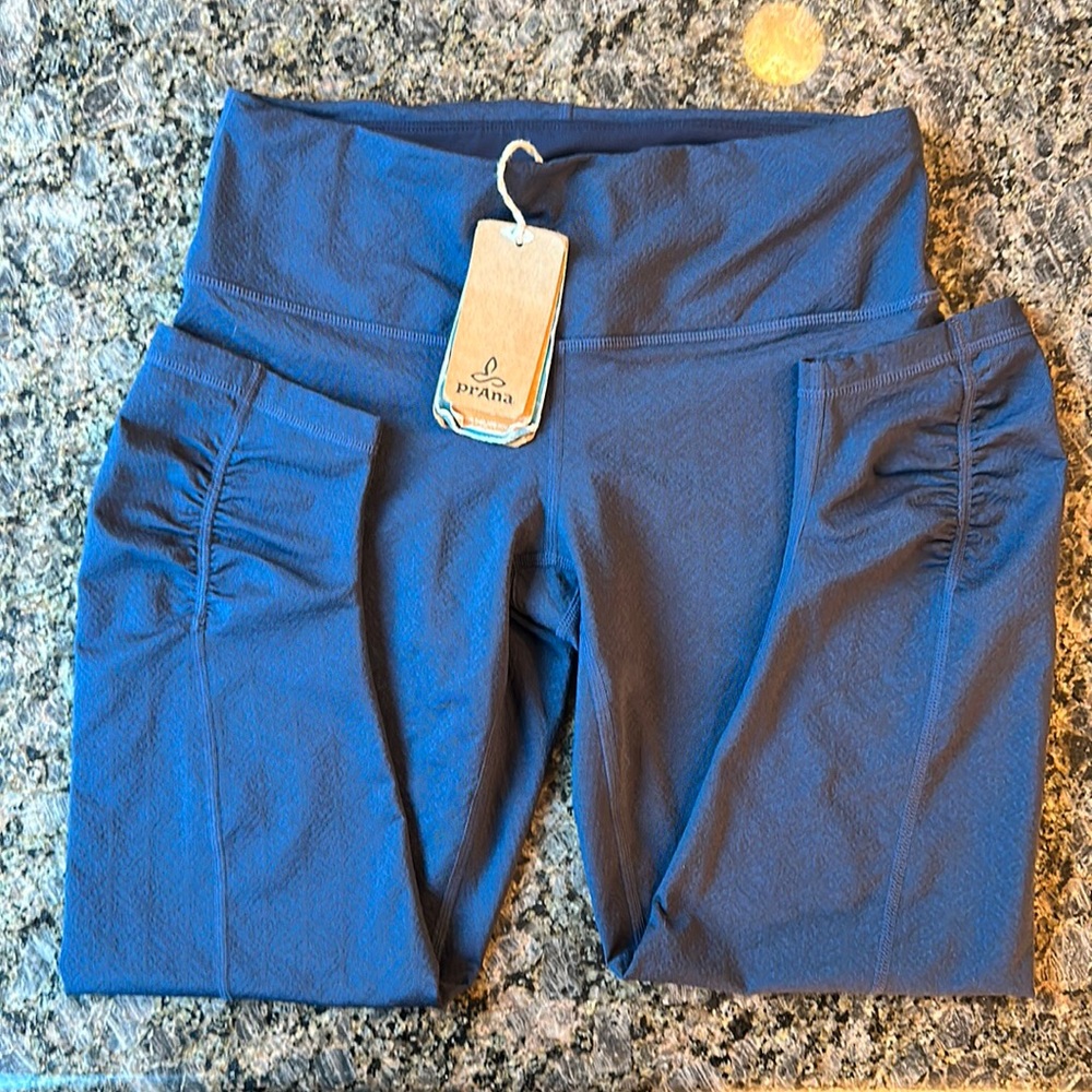 Prana Misty Capri Equinox Blue Geo leggings.  New with tags.  Size S.